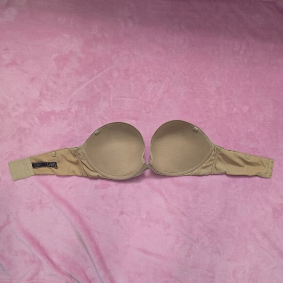3 Victoria's Secret strapless/multi-way 34DD bras - Picture 6 of 11